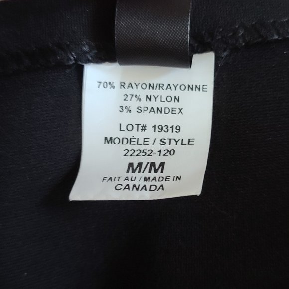 Black Stretchy Pencil Skirt NWOT Made in Canada - Picture 4 of 4